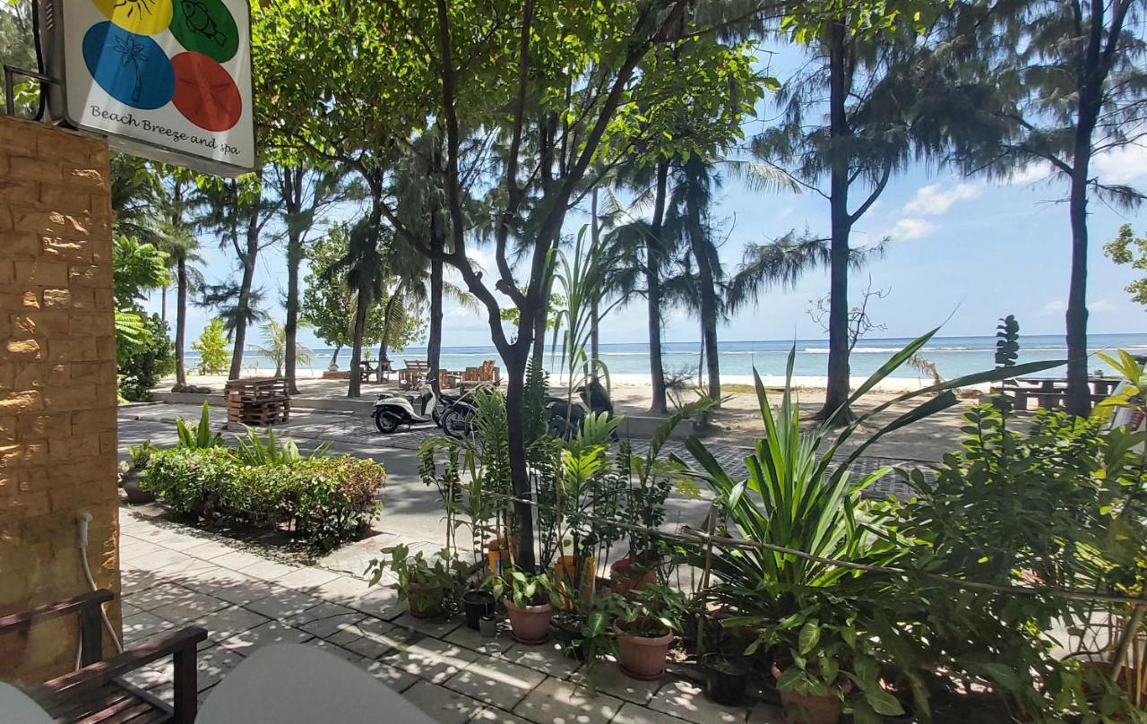 Beach Breeze And Spa Hulhumale Exterior photo