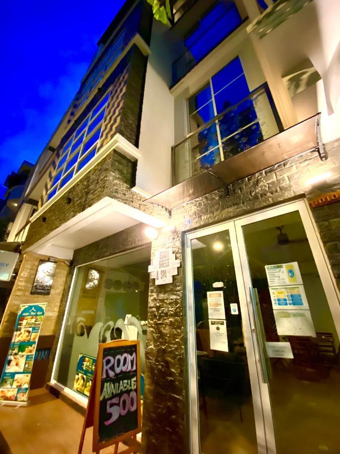 Beach Breeze And Spa Hulhumale Exterior photo