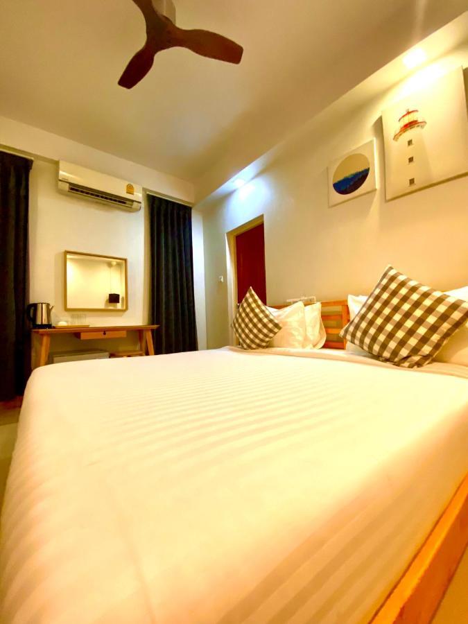 Beach Breeze And Spa Hulhumale Exterior photo